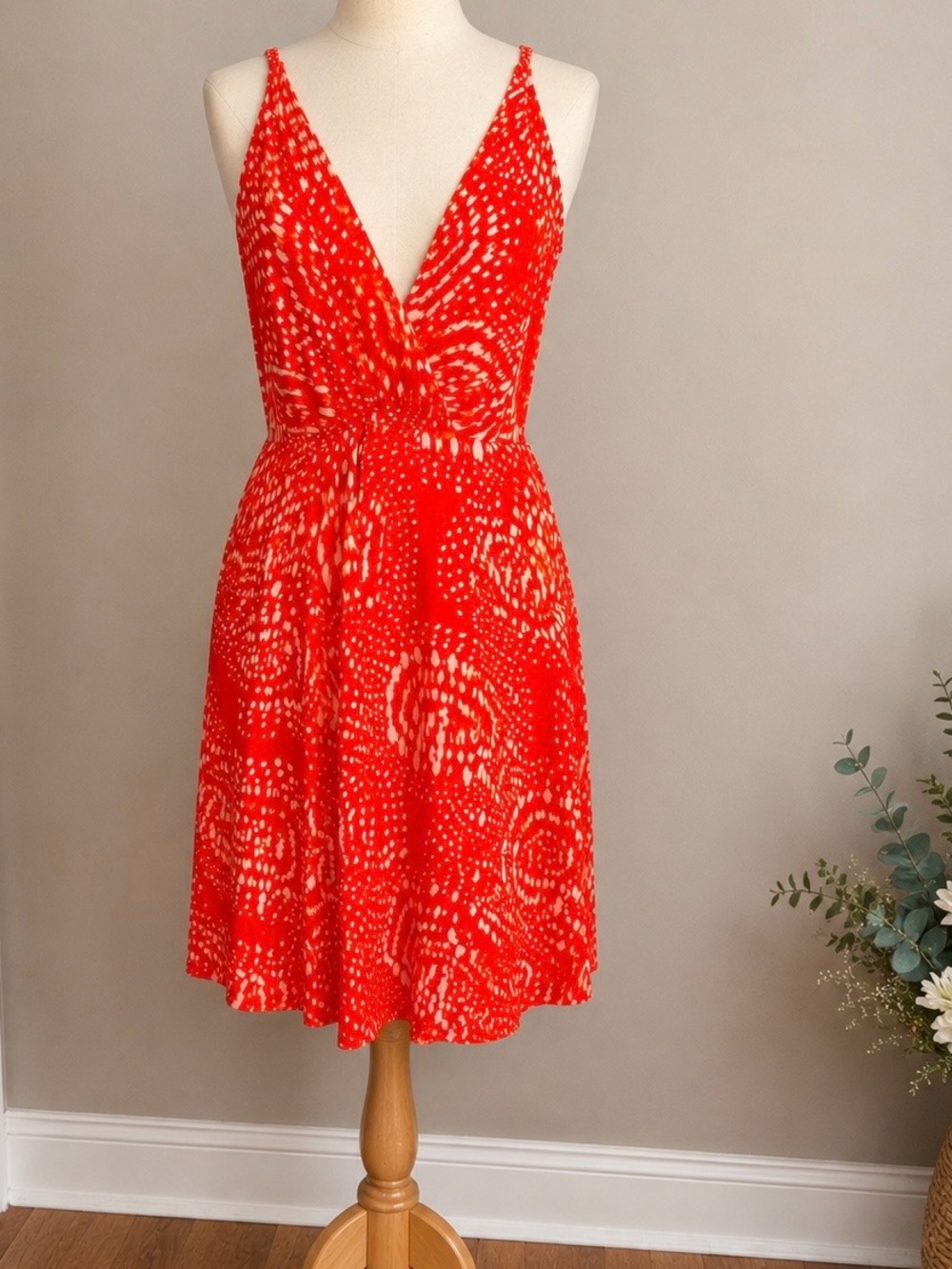 Red Printed V-Neck Sleeveless Summer Dress